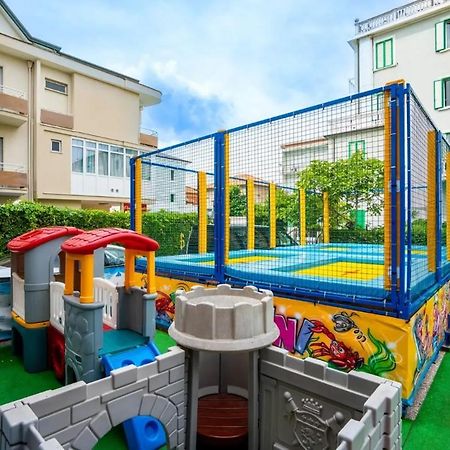 Hotel Gambrinus Valentini Family Village Bellaria-Igea Marina Esterno foto